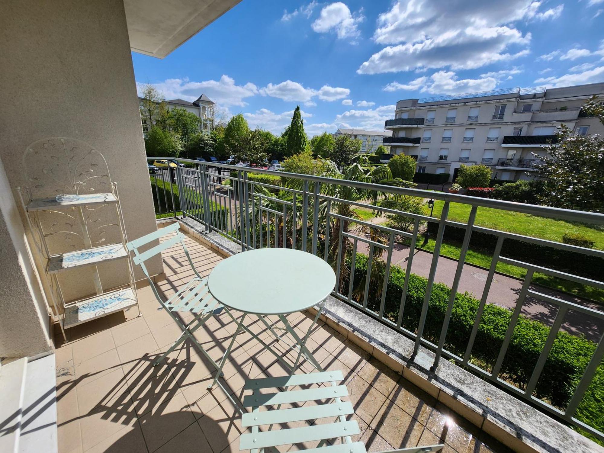 5' Disneyland Cozy Appartment Montévrain Kültér fotó
